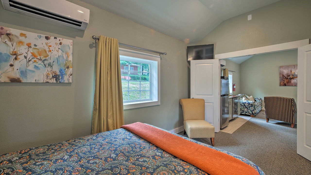 Photo of Bedroom in Downtown Branson