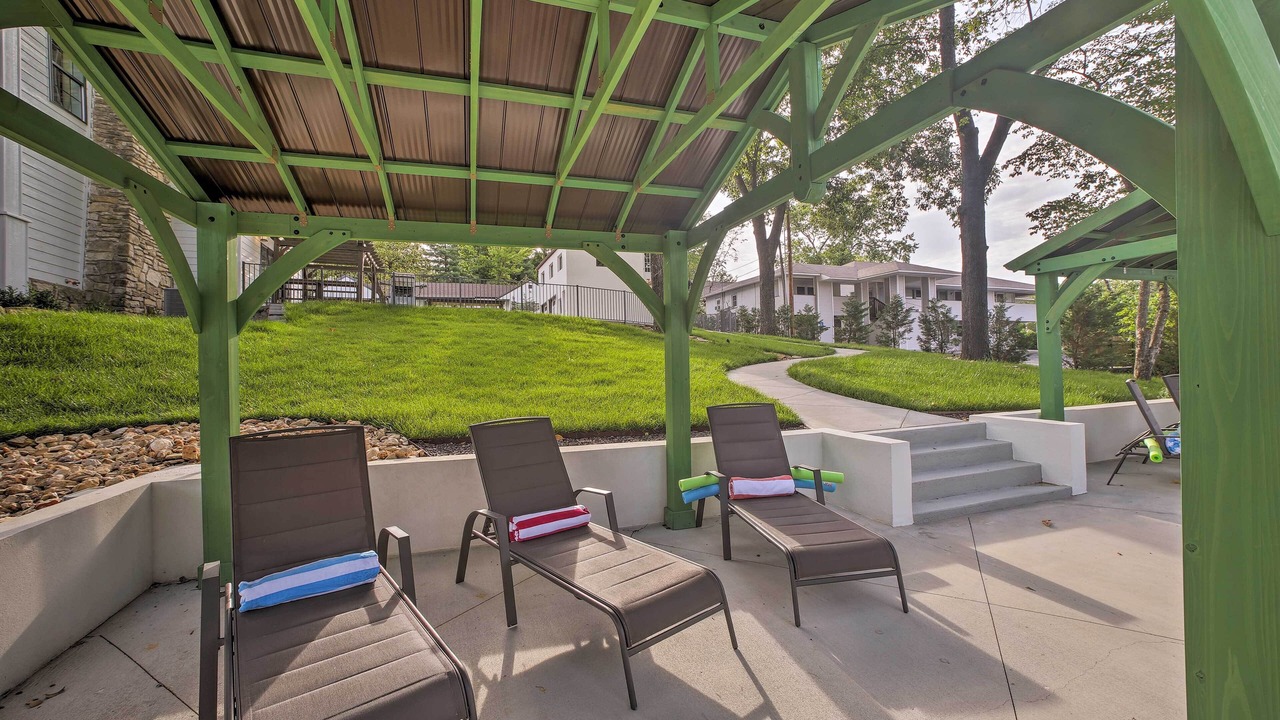 Photo of Patio Balcony in Downtown Branson