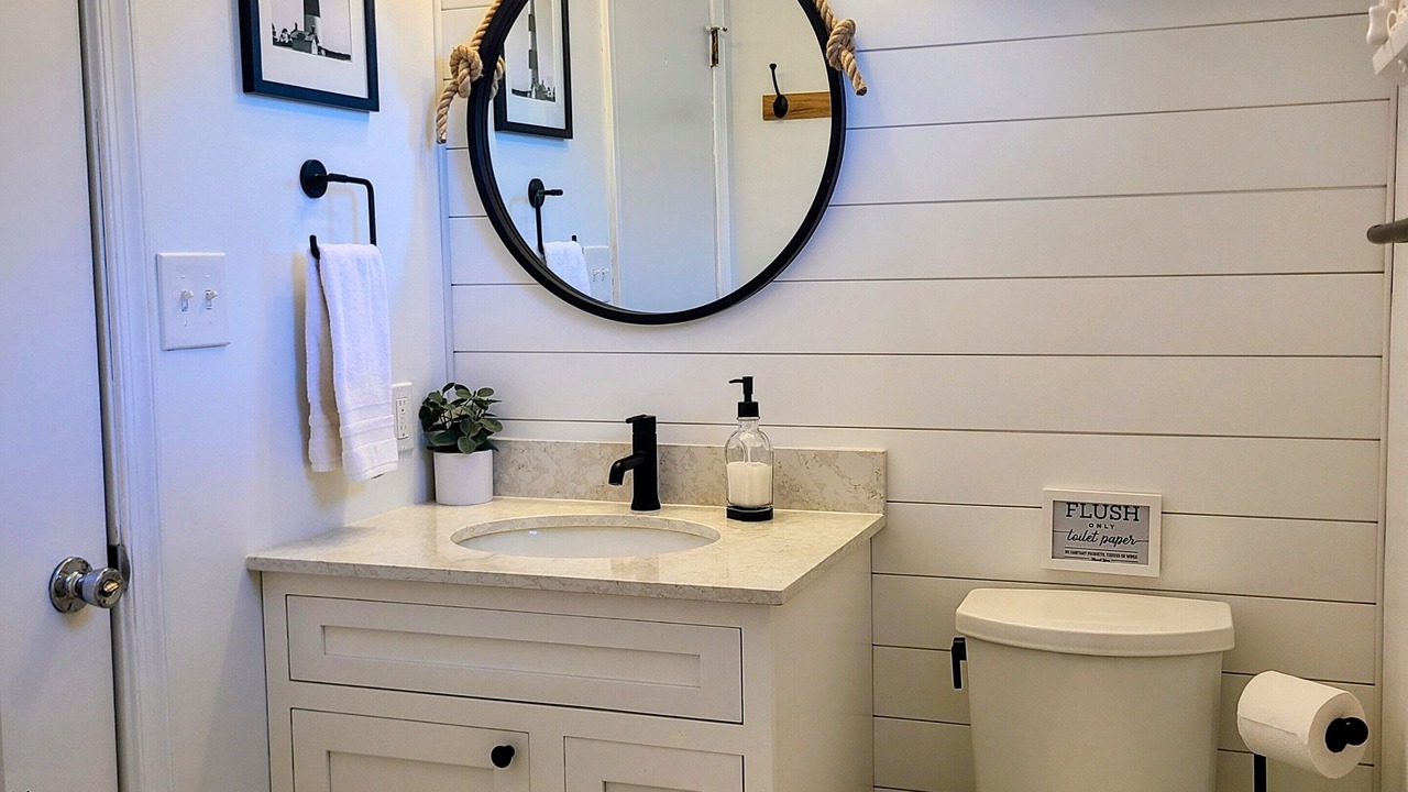 Photo of Bathroom in South Nags Head
