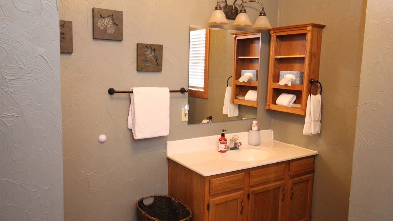 Photo of Bathroom in Notch Estates