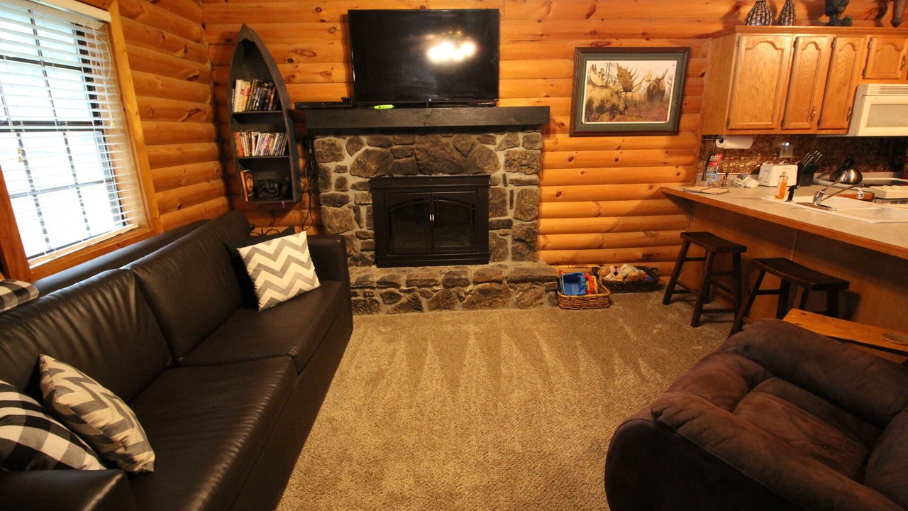 Photo of Livingroom in Notch Estates