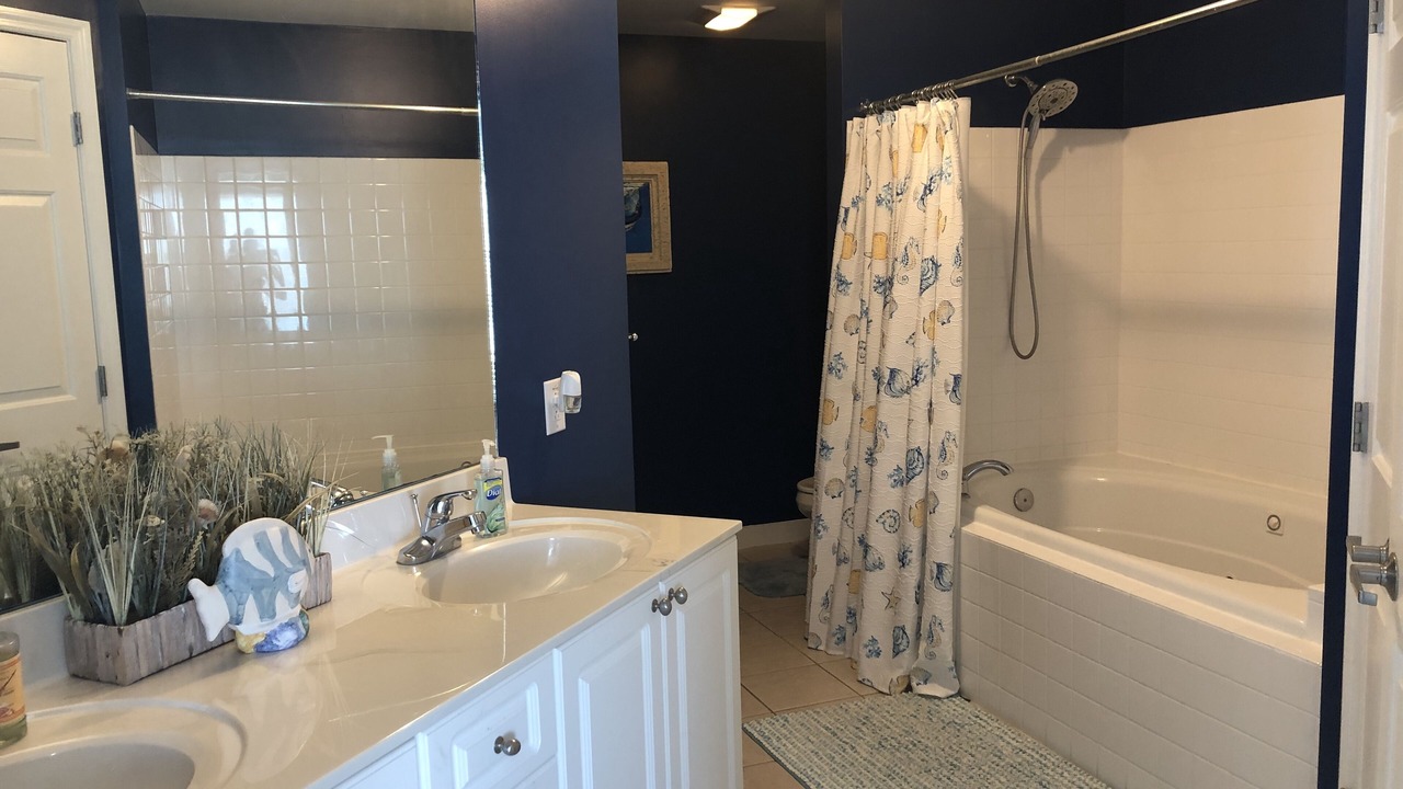Photo of Bathroom in Morehead City