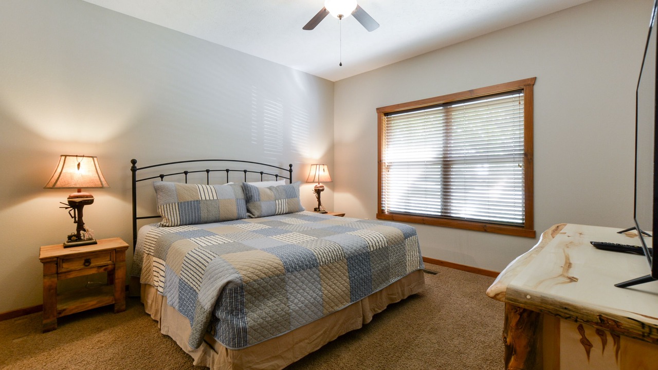 Photo of Bedroom in Indian Point