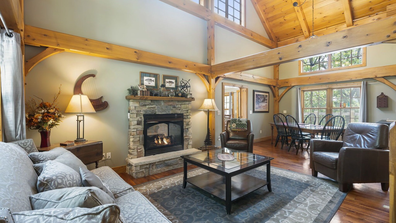 Photo of Livingroom in Blue Eye