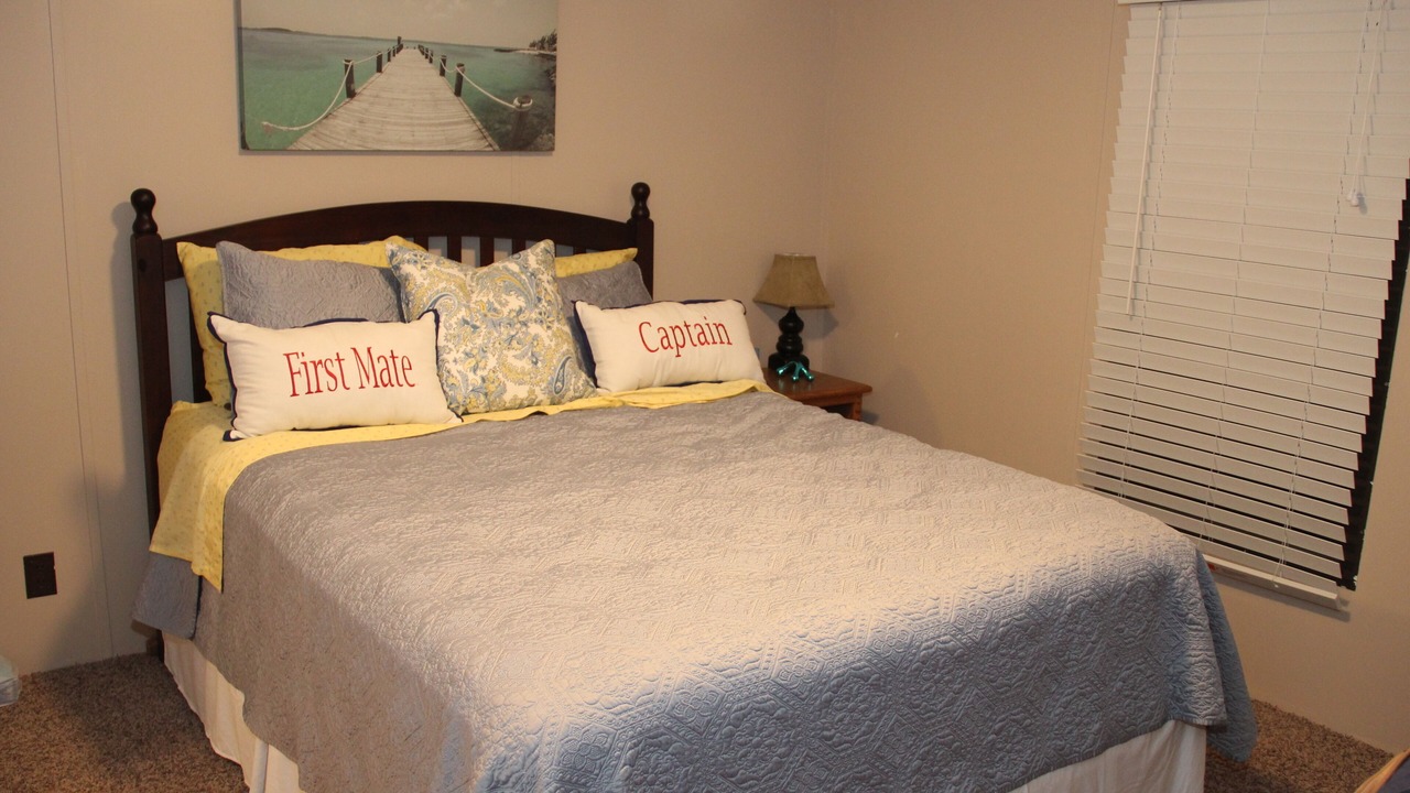 Photo of Bedroom in Shell Knob