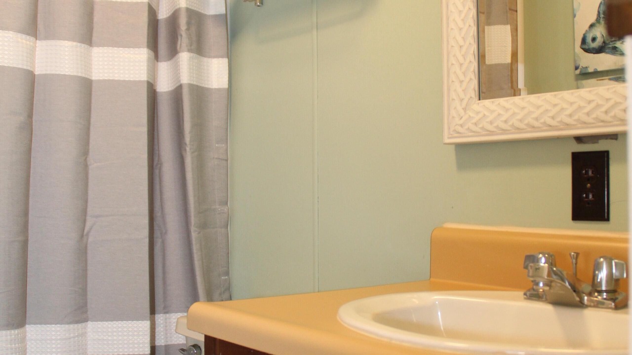 Photo of Bathroom in Shell Knob