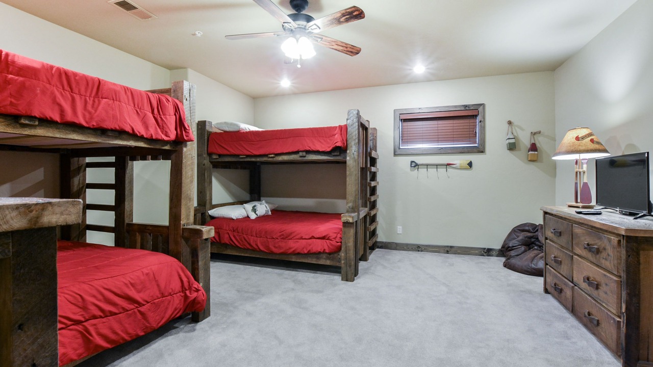 Photo of Bedroom in Indian Point