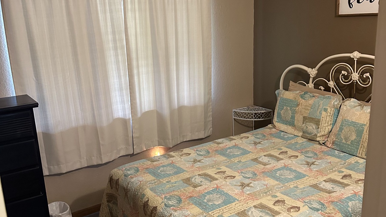 Photo of Bedroom in Kimberling City