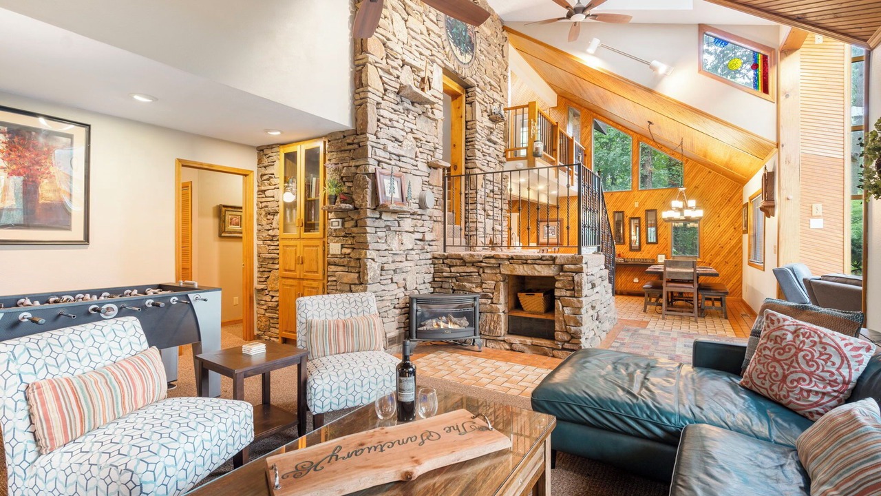 Photo of Livingroom in Blue Eye