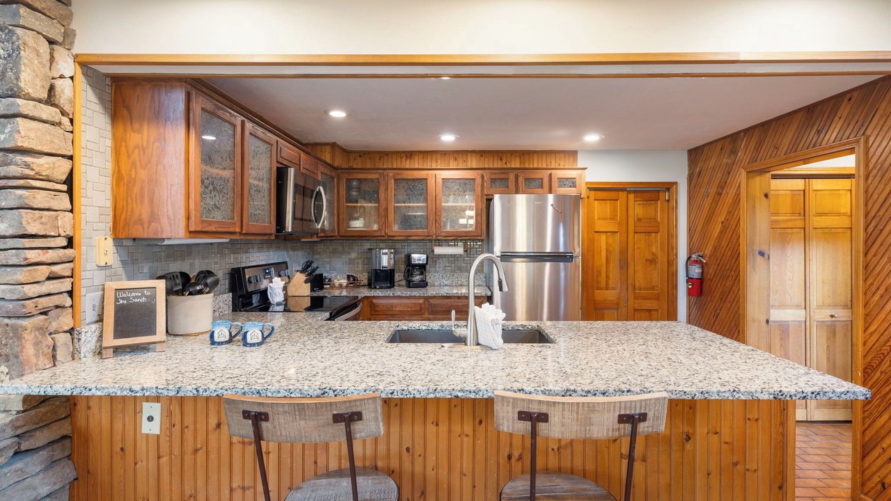 Photo of Kitchen in Blue Eye