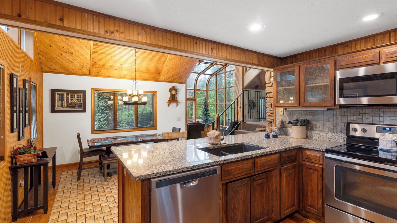 Photo of Kitchen in Blue Eye