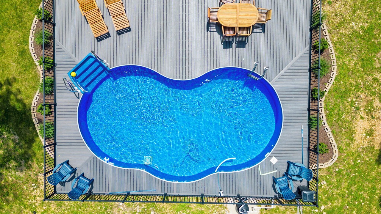 Photo of Outdoor in Blue Eye