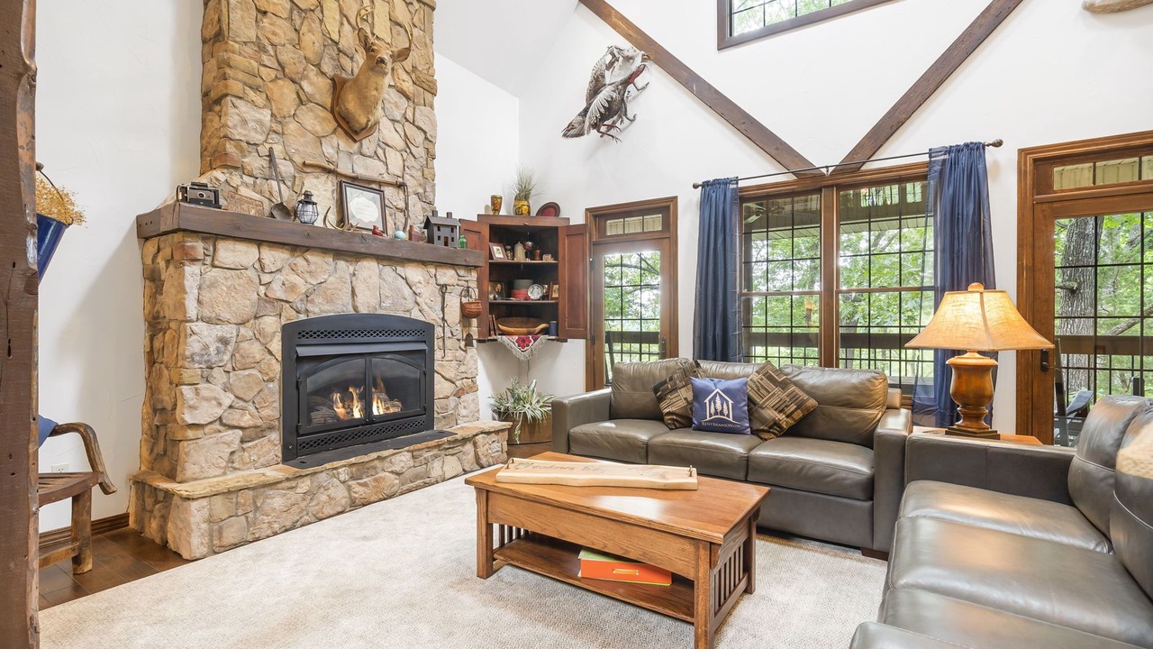 Photo of Livingroom in Blue Eye