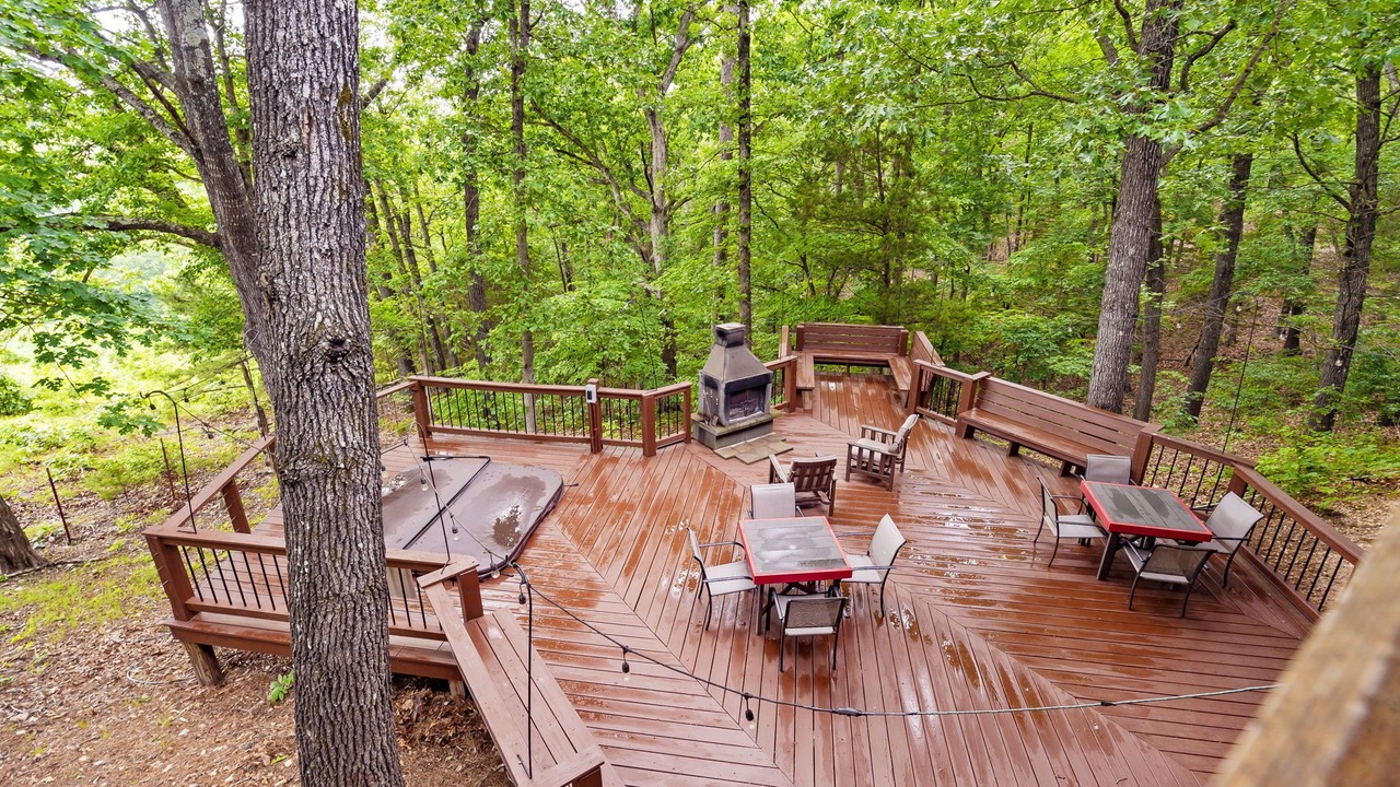 Photo of Outdoor in Blue Eye