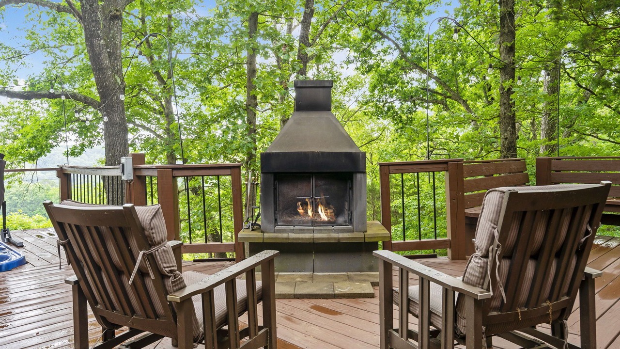 Photo of Patio Balcony in Blue Eye