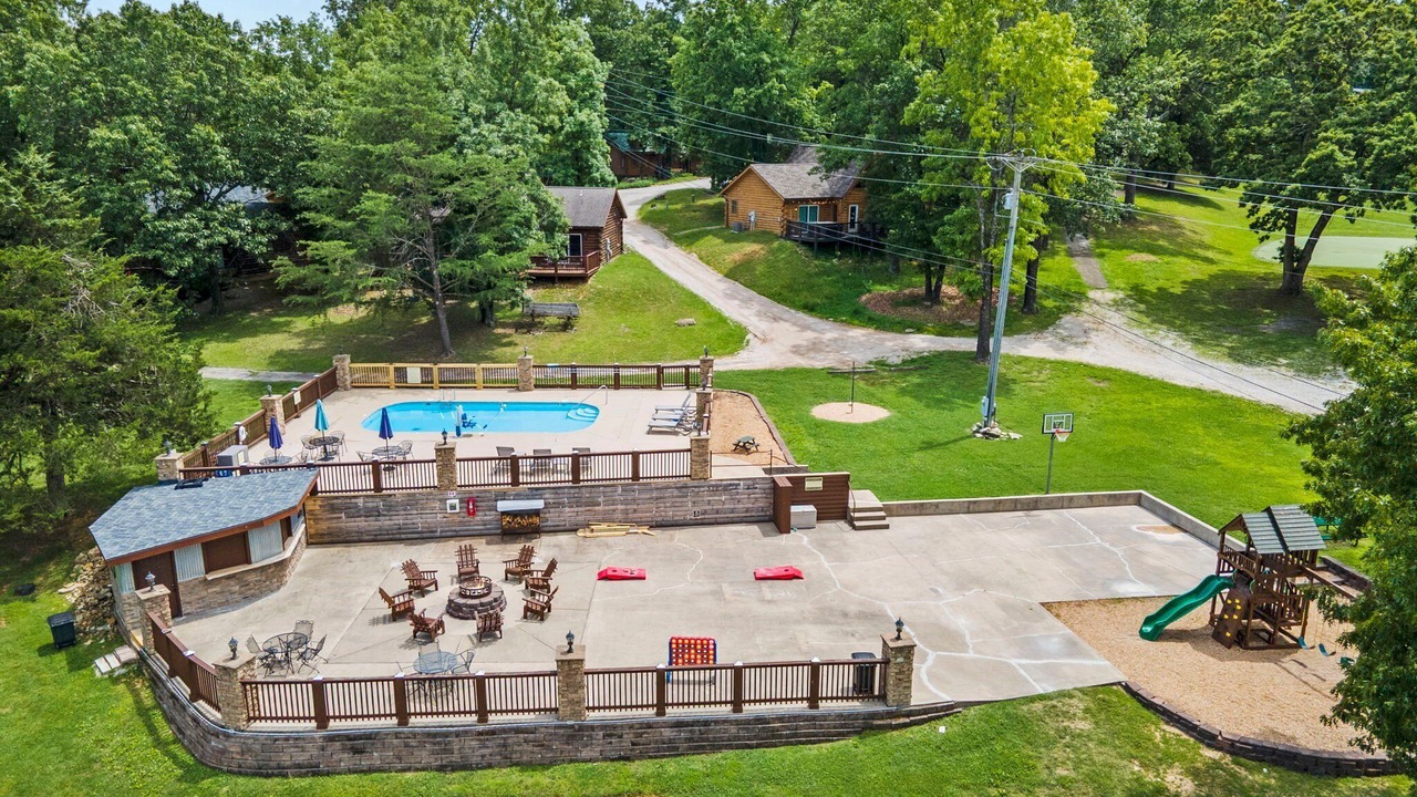 Photo of Outdoor in Branson Cedars