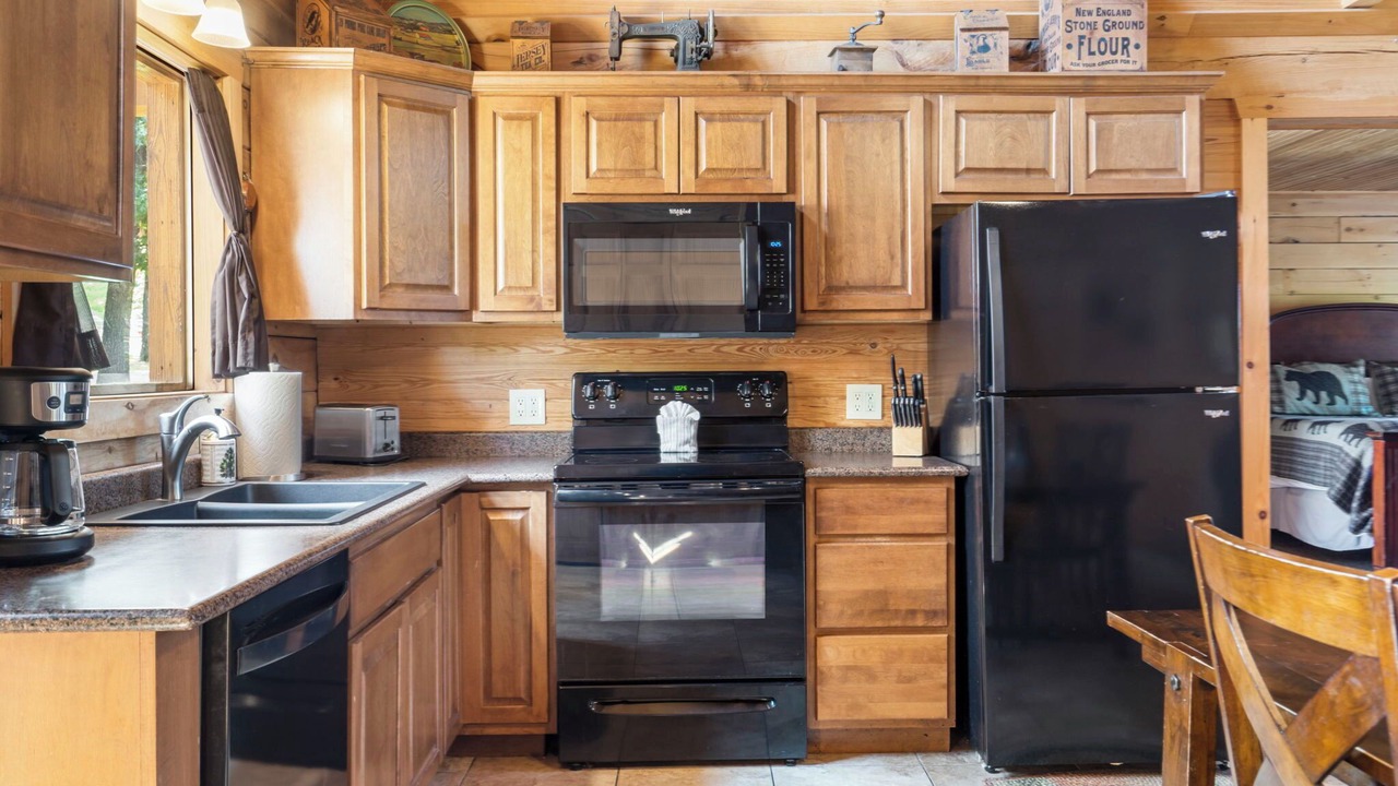 Photo of Kitchen in Branson Cedars