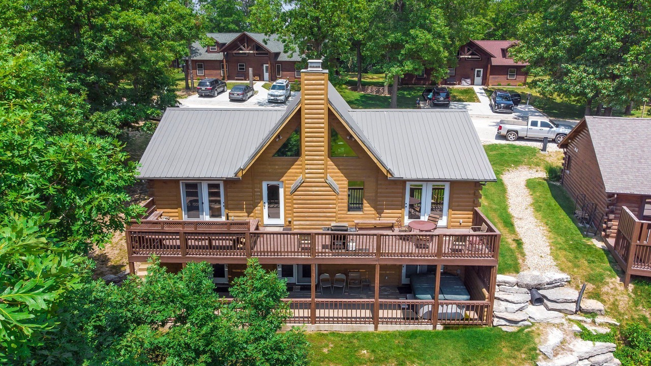 Photo of Outdoor in Branson Cedars
