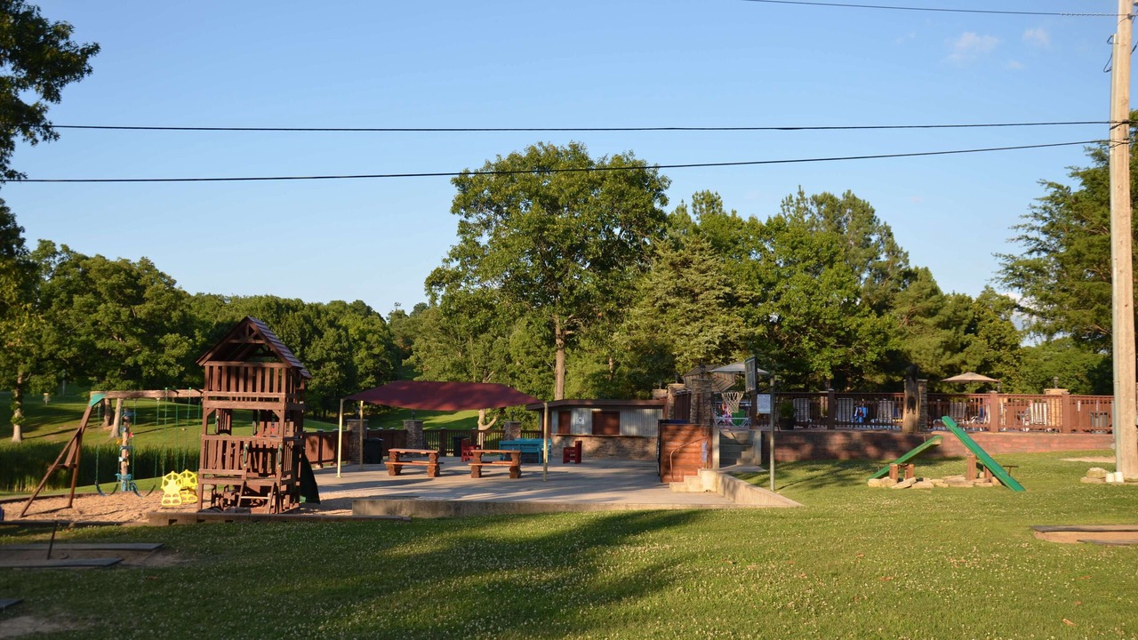 Photo of Others in Branson Cedars