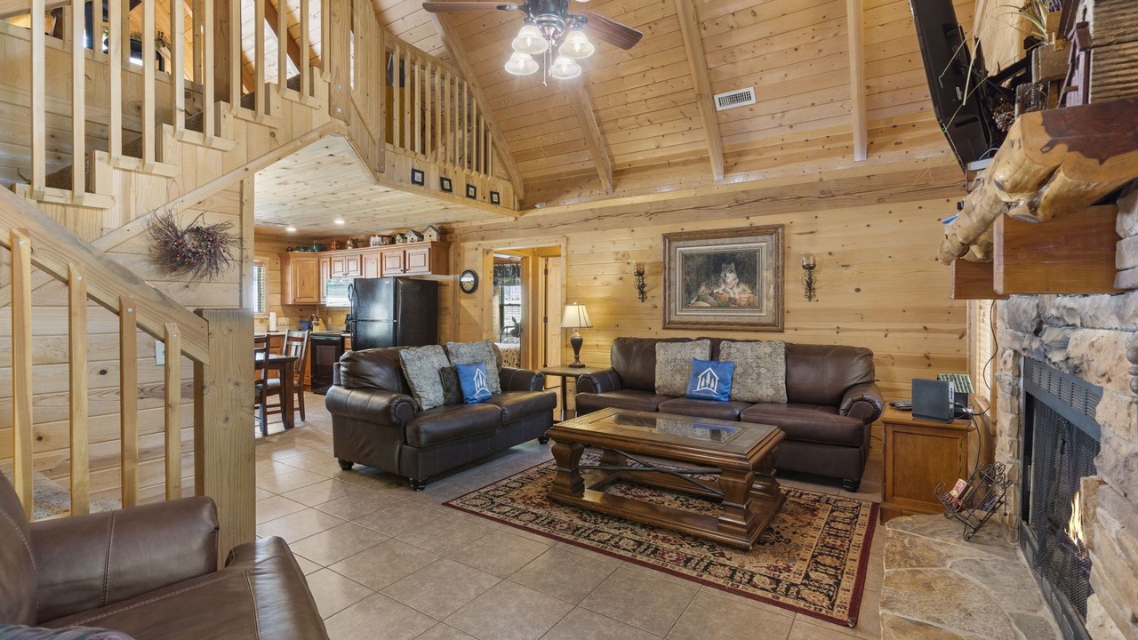 Photo of Livingroom in Branson Cedars