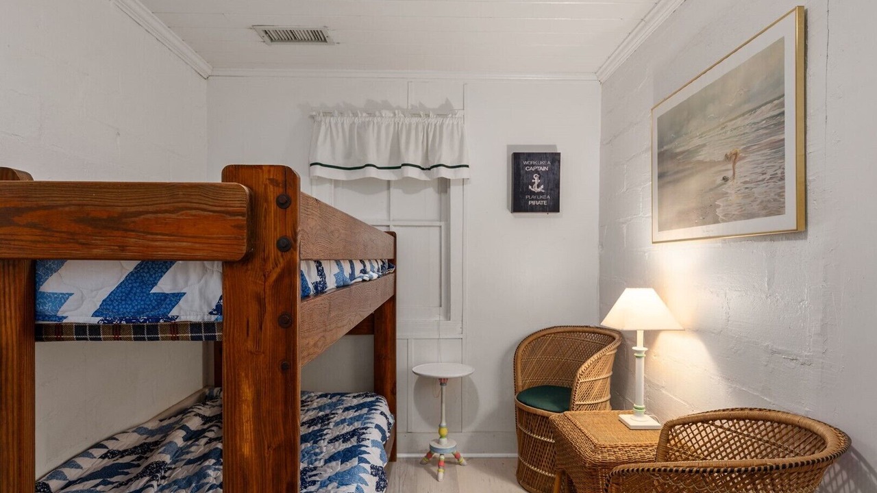 Photo of Bedroom in Nags Head