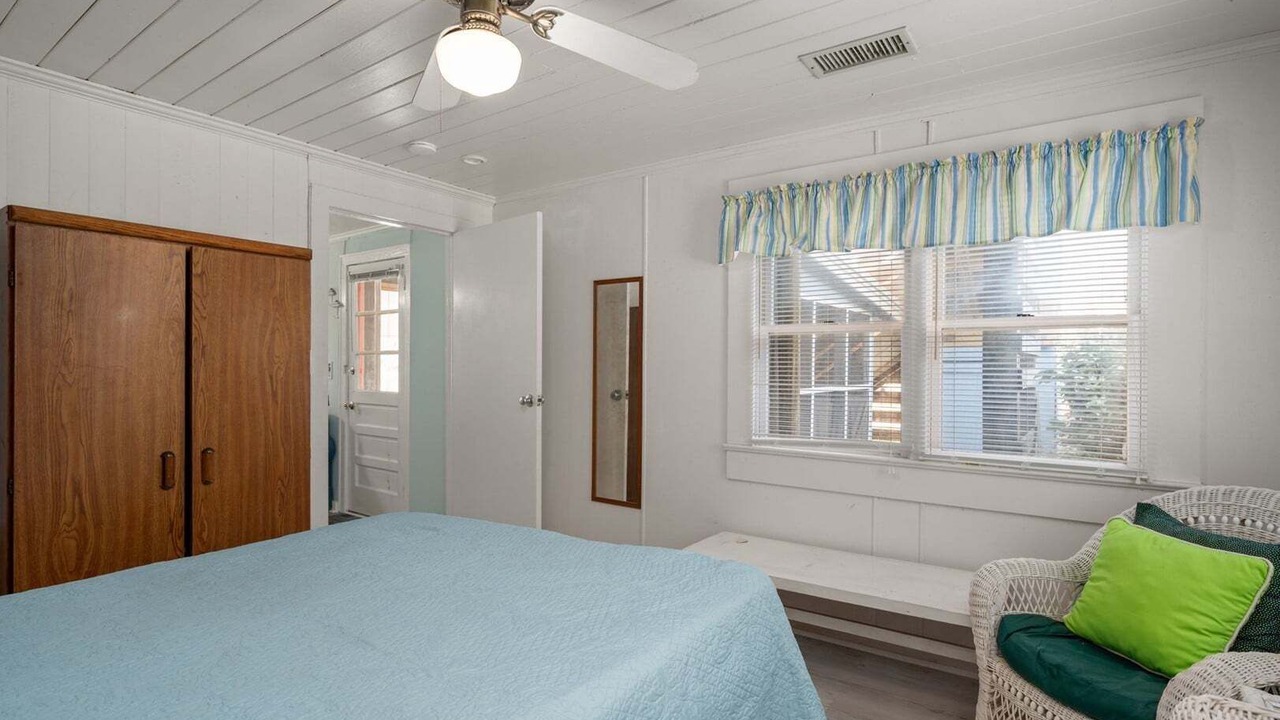 Photo of Bedroom in Nags Head