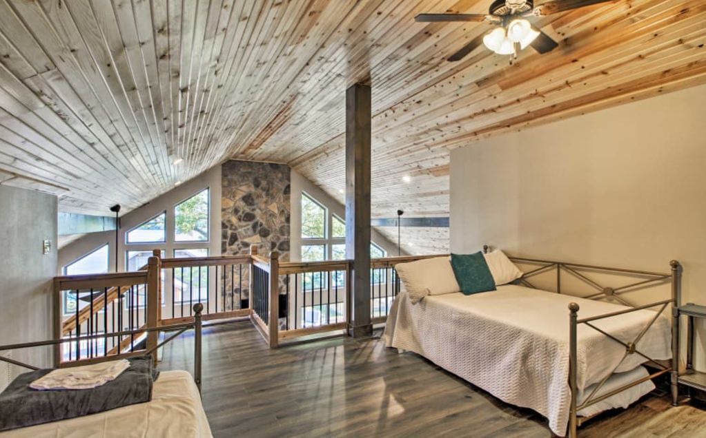 Photo of Bedroom in Lampe