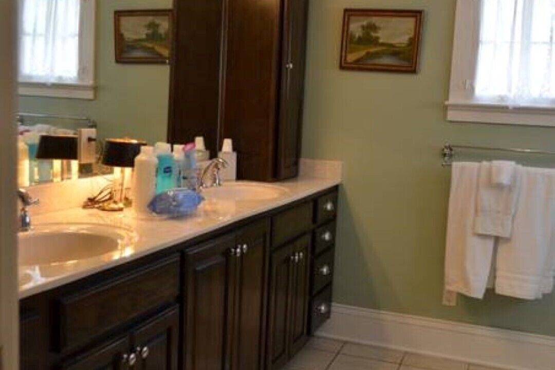 Photo of Bathroom in Bardstown