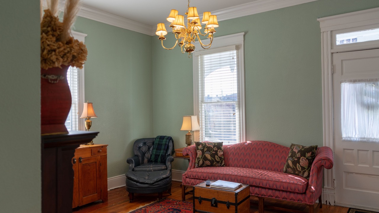 Photo of Livingroom in Bardstown