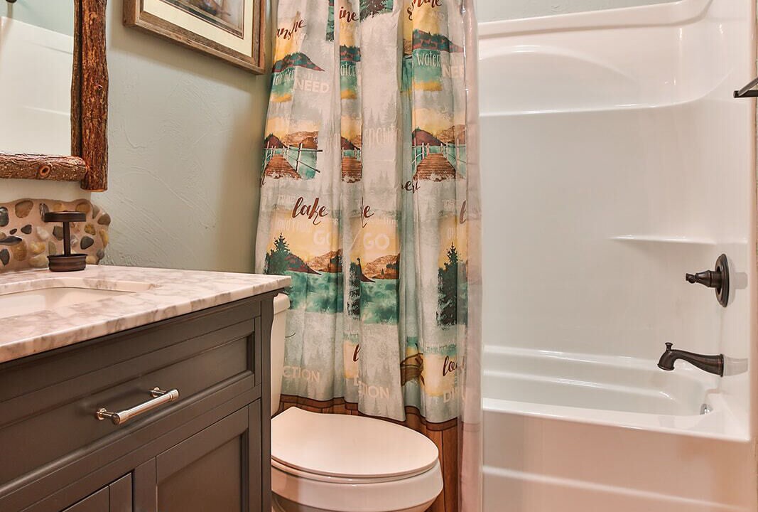 Photo of Bathroom in Branson