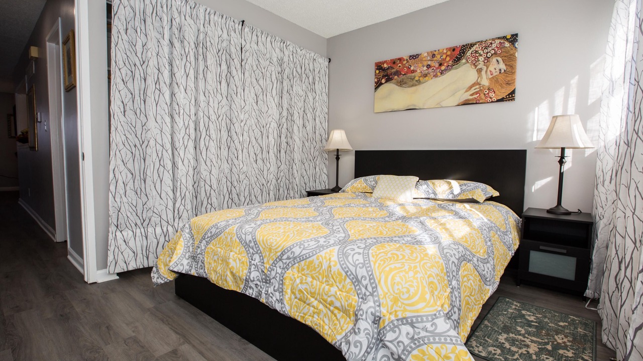 Photo of Bedroom in Overland Park