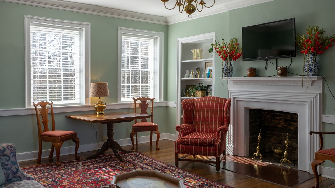 Photo of Livingroom in Bardstown