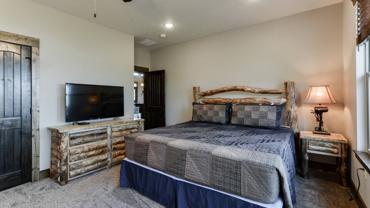 Photo of Bedroom in Indian Point
