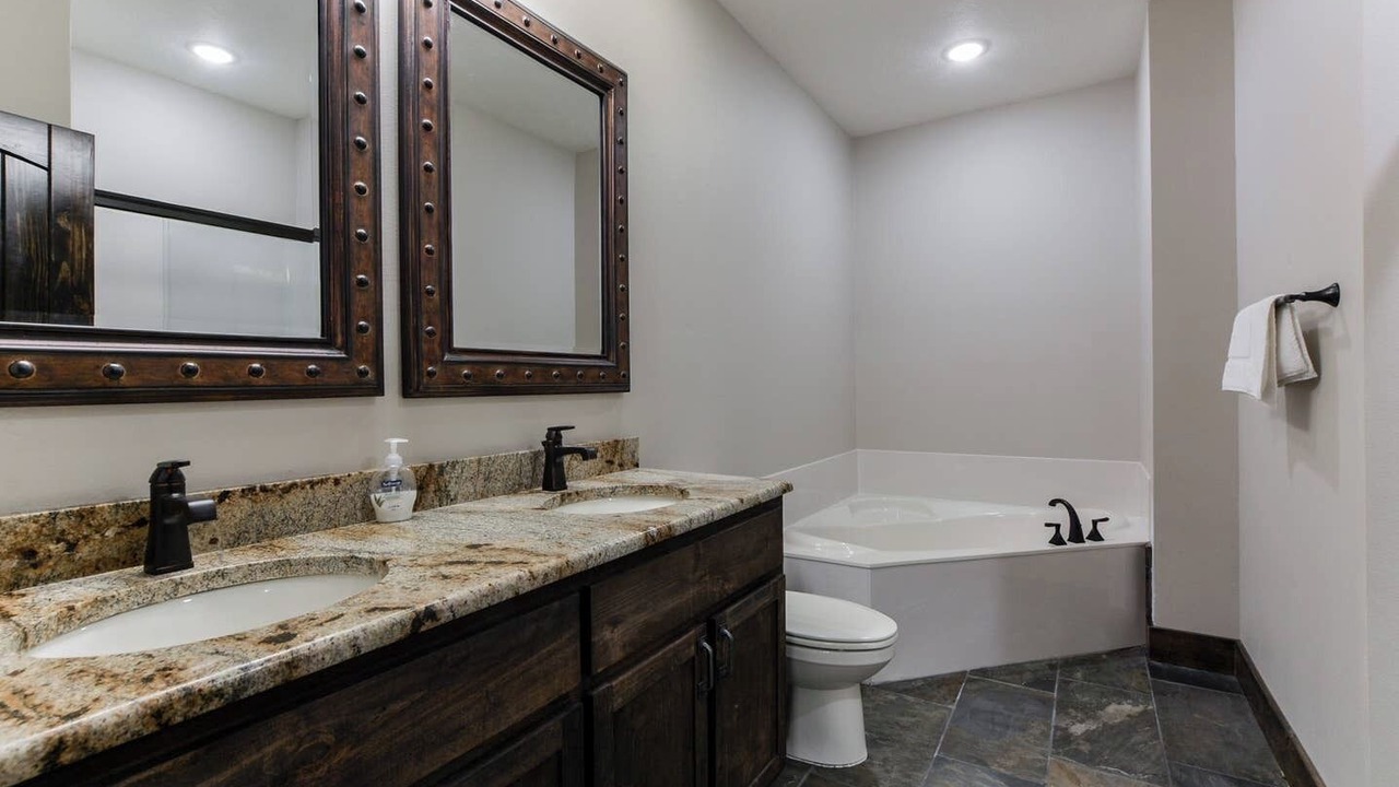 Photo of Bathroom in Indian Point