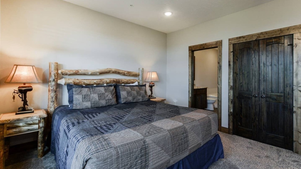 Photo of Bedroom in Indian Point