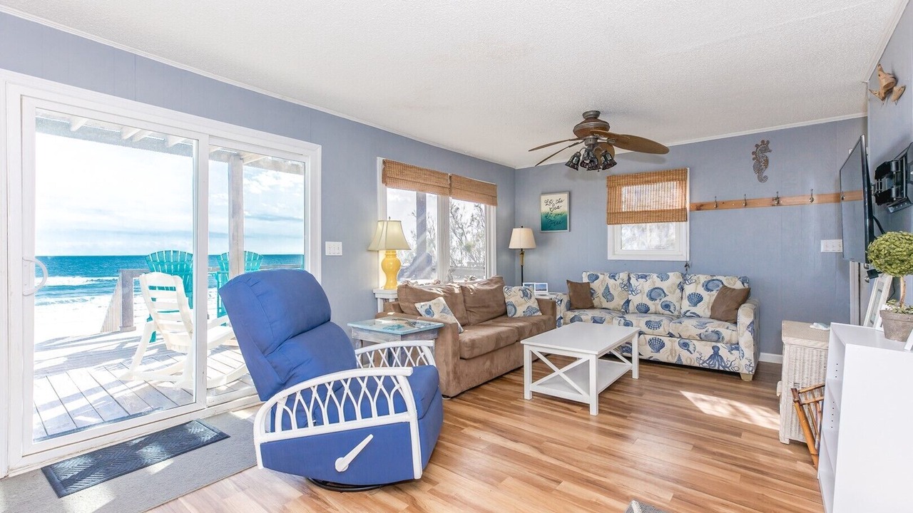 Photo of Livingroom in Surf City