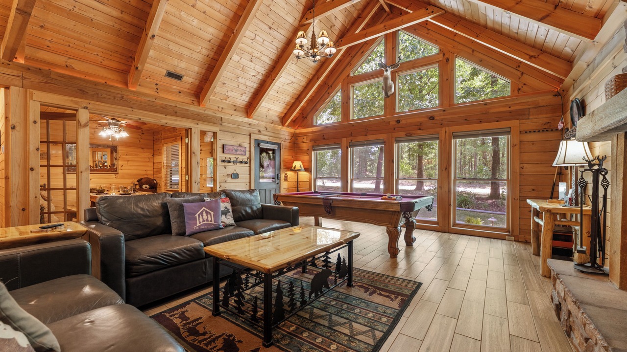 Photo of Livingroom in Ridgedale