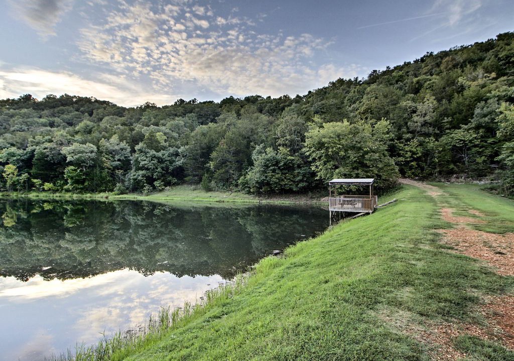 Photo of Others in Notch Estates