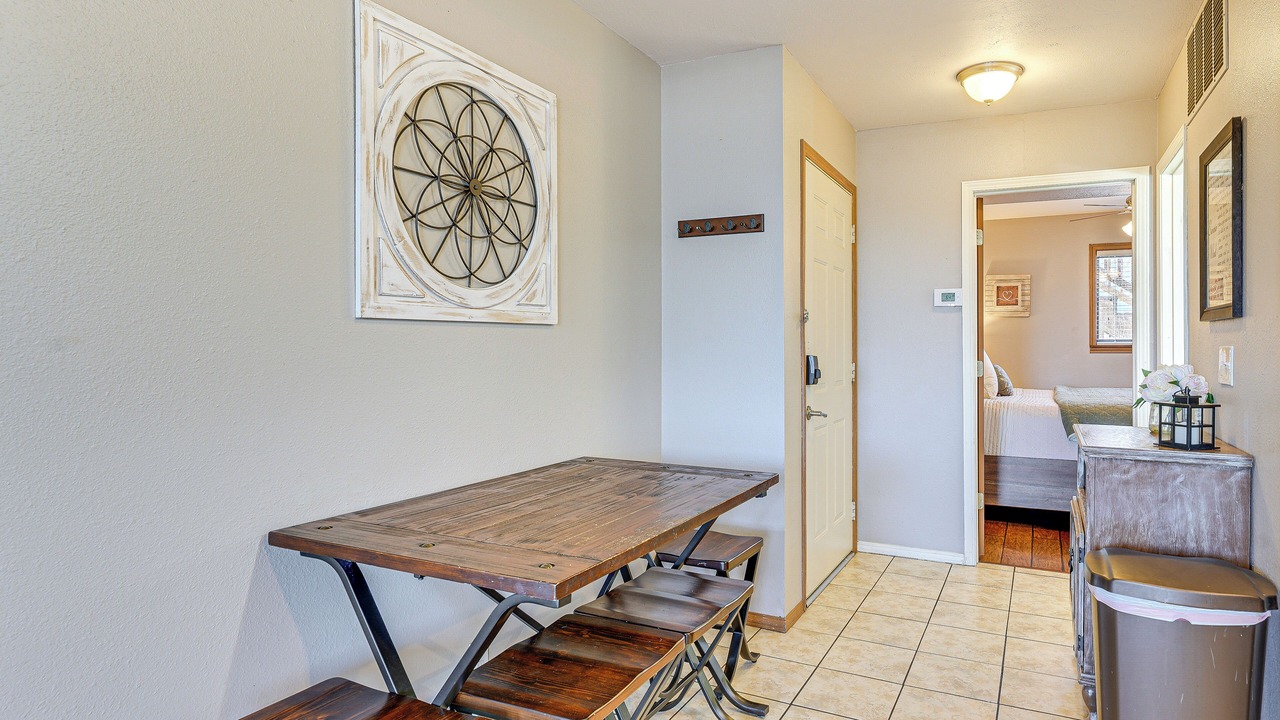 Photo of Others in Notch Estates