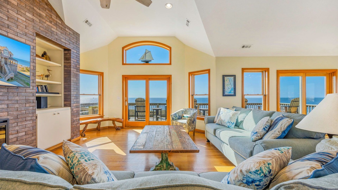 Photo of Bedroom in Wind Over Waves