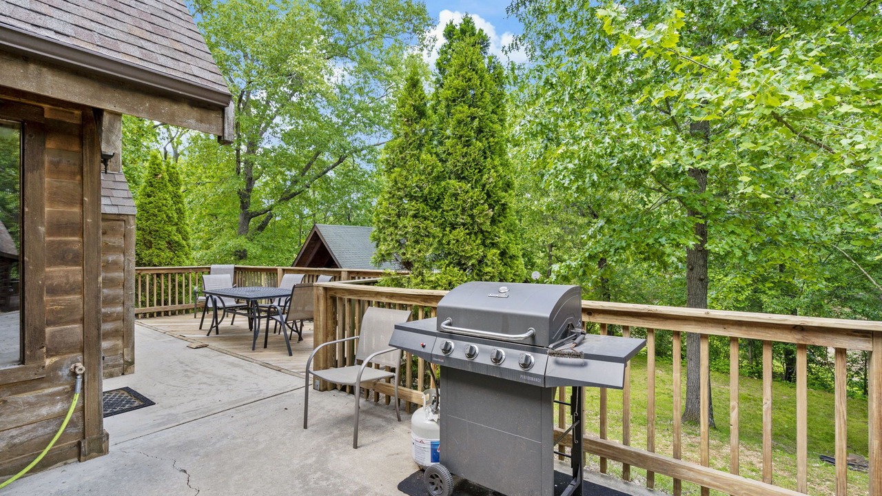 Photo of Outdoor in Branson Cedars
