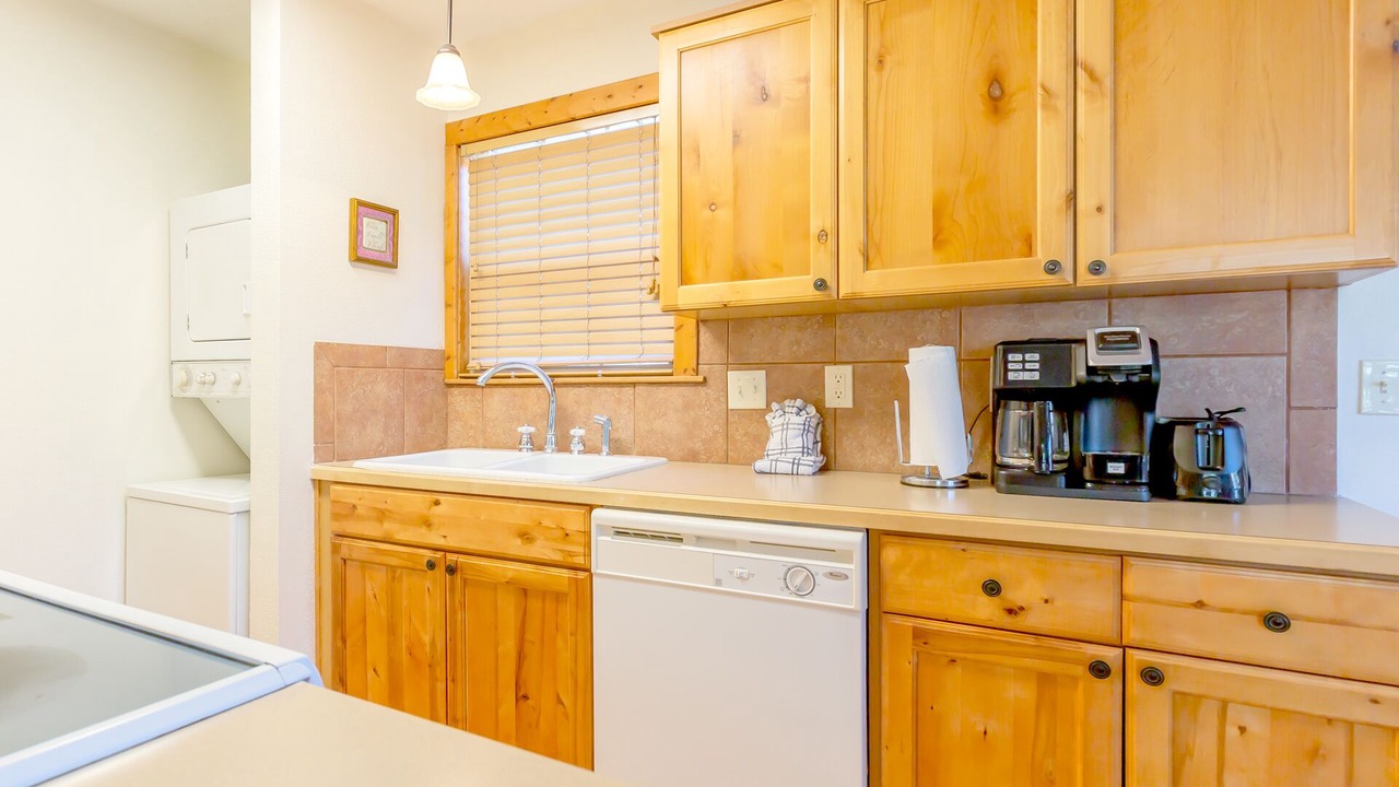Photo of Kitchen in Reeds Spring