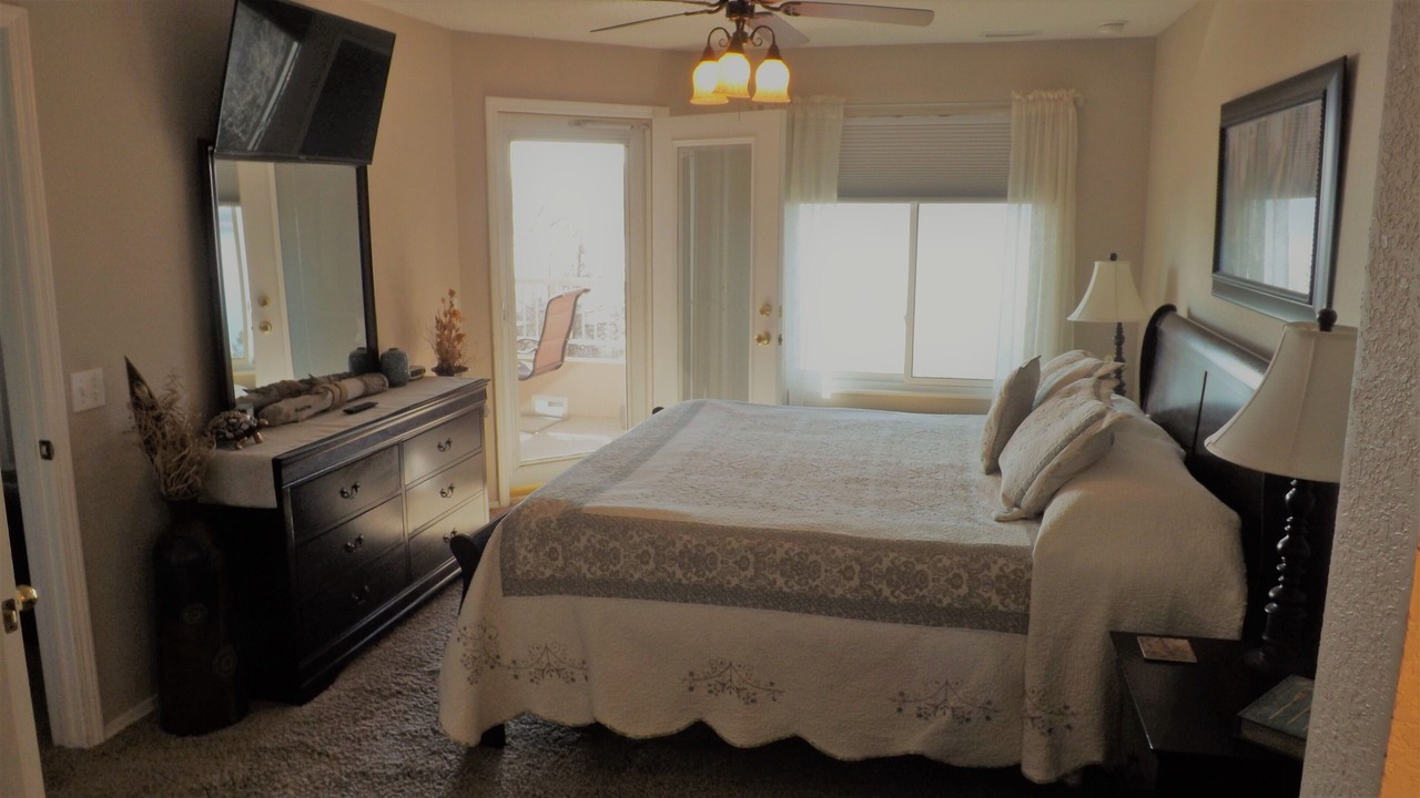 Photo of Bedroom in Hollister