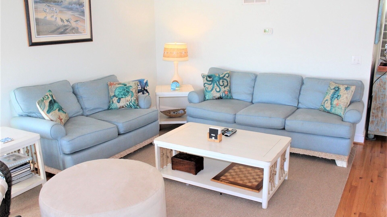 Photo of Livingroom in Manteo