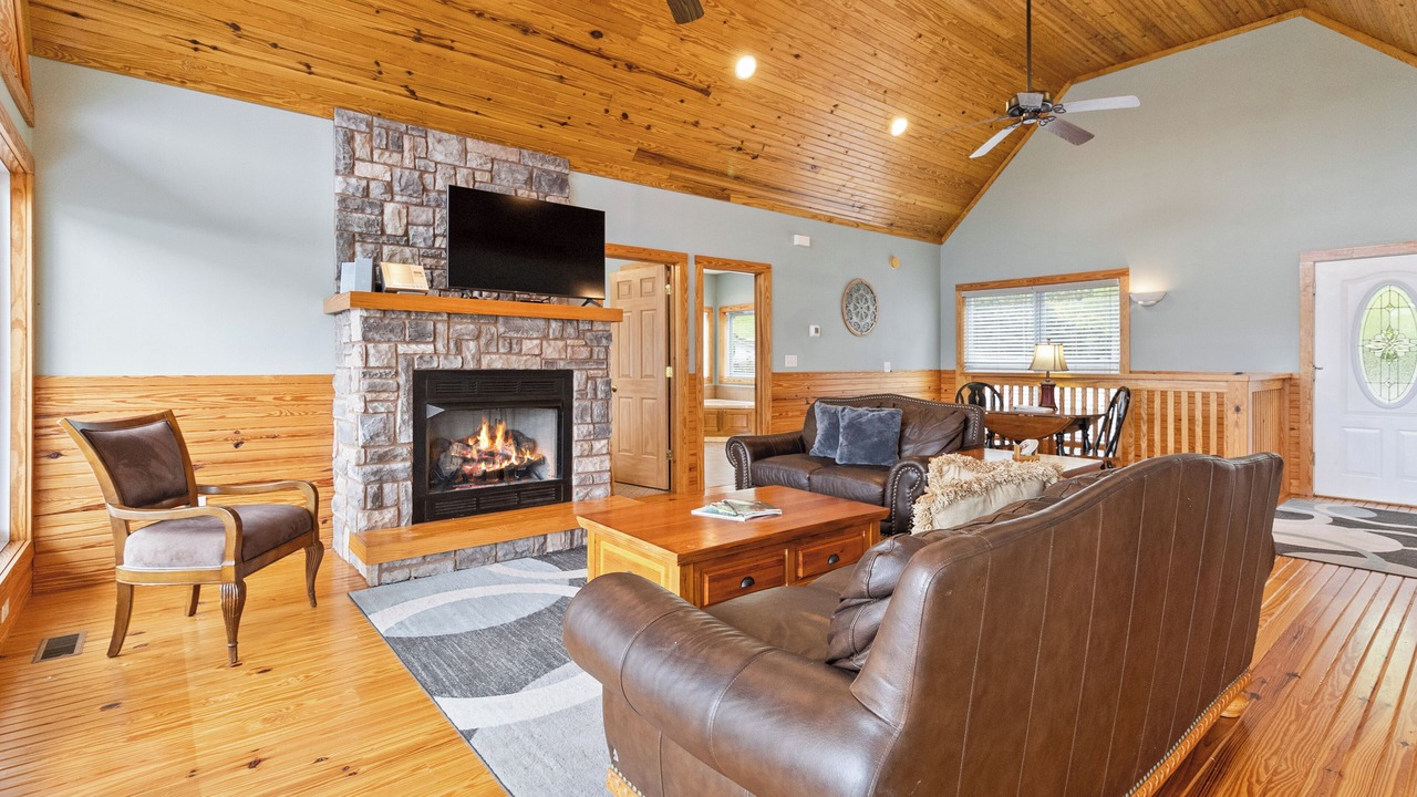 Photo of Livingroom in Sloans Valley