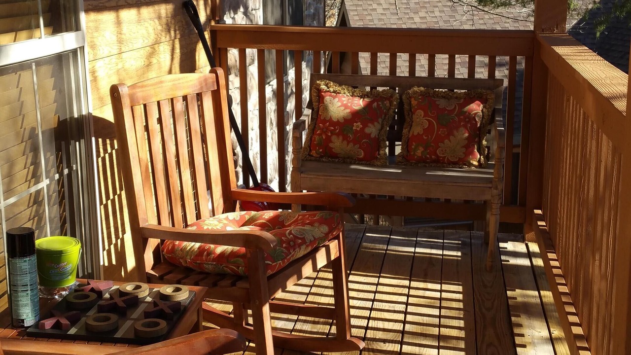 Photo of Patio Balcony in Branson West