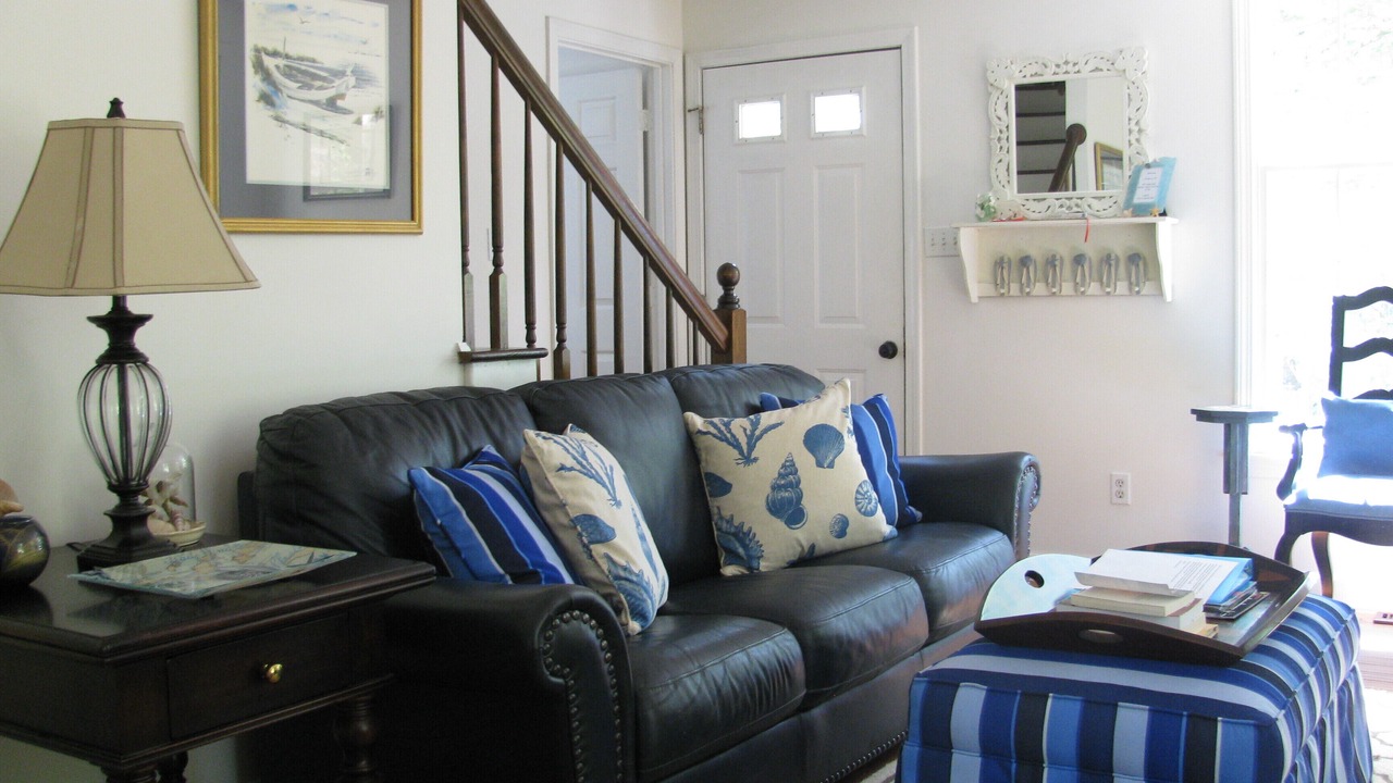 Photo of Livingroom in Manteo
