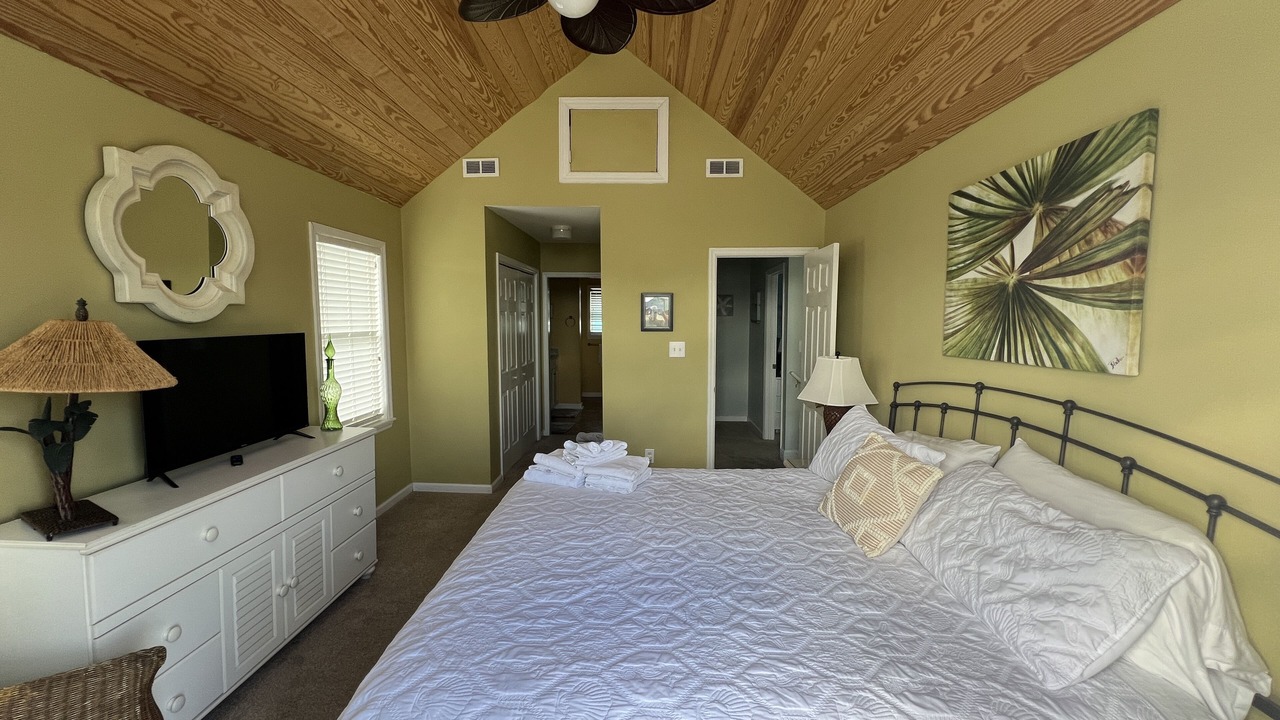 Photo of Bedroom in Emerald Isle