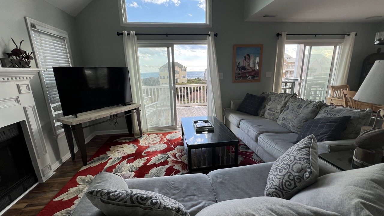 Photo of Livingroom in Emerald Isle