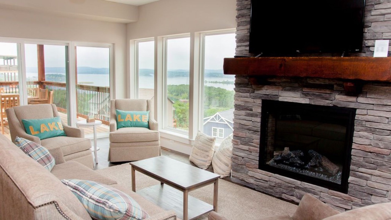 Photo of Livingroom in Table Rock